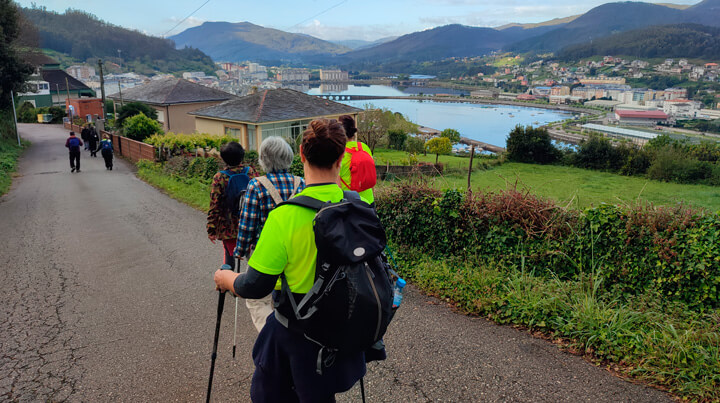 Ruta Camino del Mar por la costa hasta Santiago